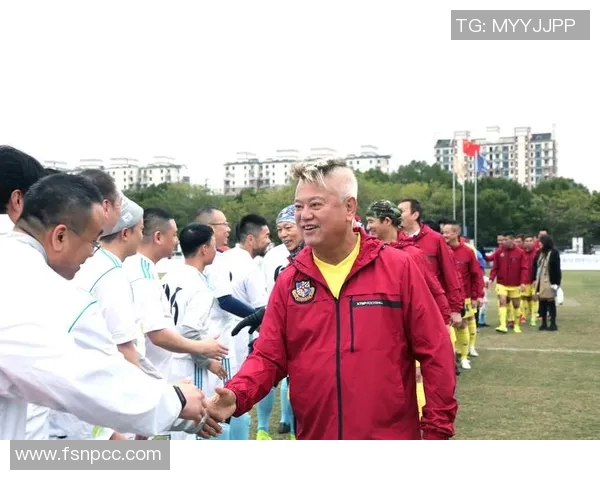 足球明星团队合影展现团结与梦想的力量与激情