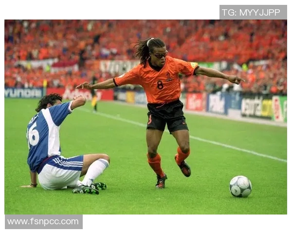 高挑身材的足球明星184cm如何在绿茵场上展现独特魅力与实力